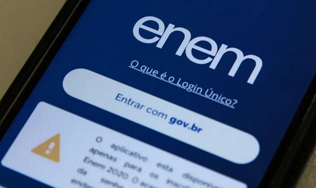 A inscrição é feita através da Página do Participante do Enem (Foto: © Marcello Casal Jr/Agência Brasil)