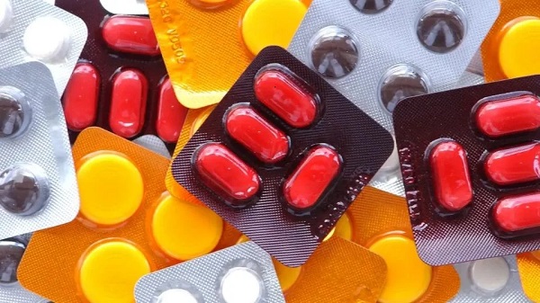No Brasil, a Anvisa segue uma série de normas de segurança, eficácia e qualidade dos medicamentos. Créditos: Marcello Casal Jr./Agência Brasil