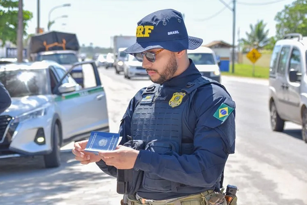 Operação visa reduzir o número de sinistros (Foto: Divulgação/PRF)