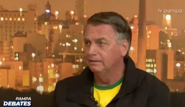 Bolsonaro concedeu entrevista à TV Pampa na última sexta (Foto: Reprodução/TV Pampa)