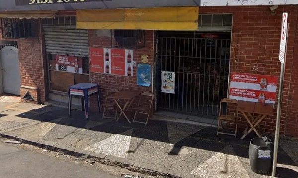 Homem ainda insinua que menina de 2 anos poderia ser entregue para abuso sexual. Caso aconteceu em um bar em Minas Gerais - Foto: Reprodução