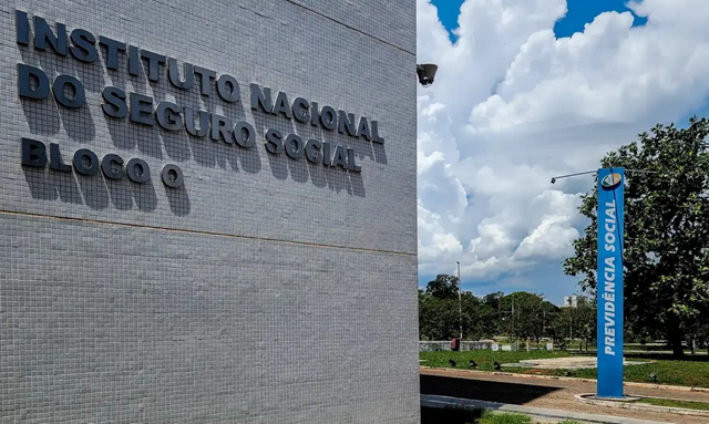 Reunião de negociação ocorre hoje no Ministério da Gestão (Foto: Raffa Neddermeyer/Agência Brasil)