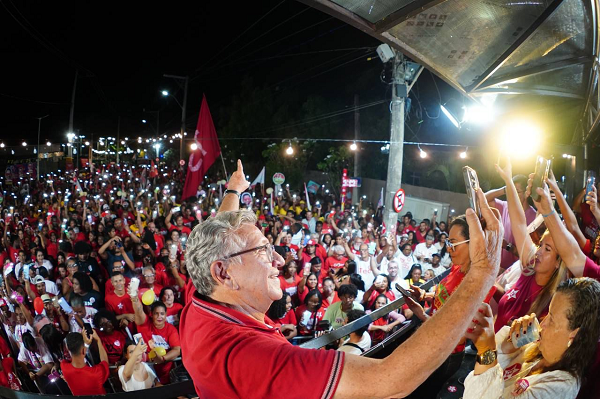 Candidato a prefeito de Camaçari, Luiz Caetano (PT) (Foto: Divulgação)