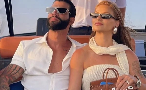 Gusttavo Lima e Andressa Suíta Crédito: Item custa R$ 525 mil na promoção - Reprodução
