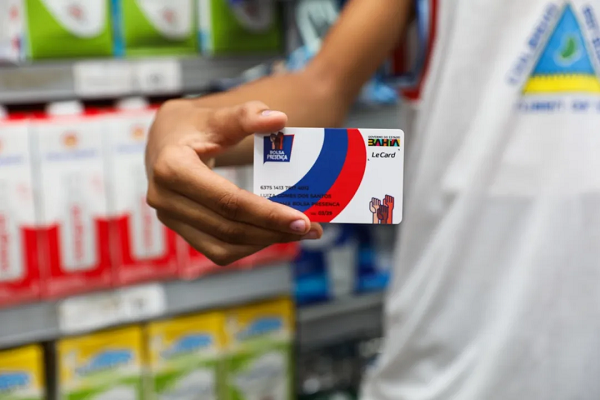 Bolsa Presença libera R$ 56 milhões para estudantes baianos (Foto: Amanda Chung)