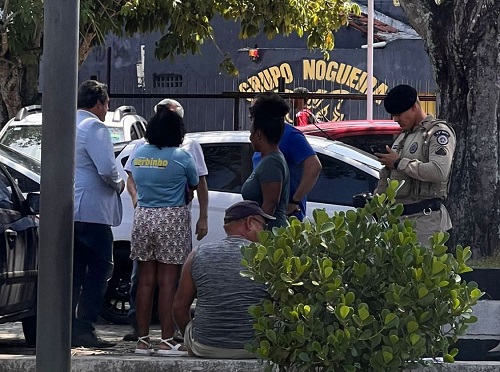 No panfleto, havia 'informações difamatórias na frente (anverso) ao candidato Caetano', segundo nota oficial da PM. Foto: Reprodução