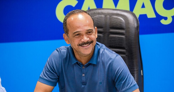 Prefeito Elinaldo (União Brasil) Divulgação