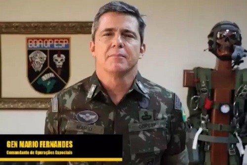 Segundo general preso hoje (foto), Jair Bolsonaro (PL) teria sido o mentor do plano que incluía o assassinato não só de Lula como também do vice eleito, Geraldo Alckmin, e do ministro Alexandre de Moraes Foto: Reuters / BBC News Brasil