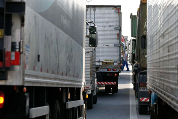 Não é necessário apresentar comprovantes de compra de óleo diesel (Foto: Agência Brasil)