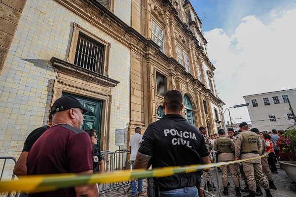 Igreja de São Francisco de Assis foi interditada (Foto: Divulgação/Ascom-PCBA/Milena Brito)