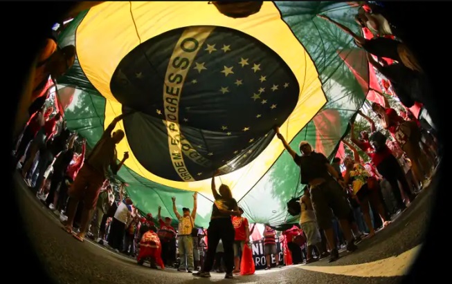 Movimentos sociais e sindicais realizam ato contra a anistia - Paulo Pinto/Agência Brasil
