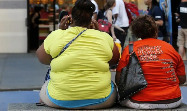 Especialistas recomendam que o Brasil trate o sobrepeso e a obesidade com uma questão de saúde pública (Foto: Reprodução)