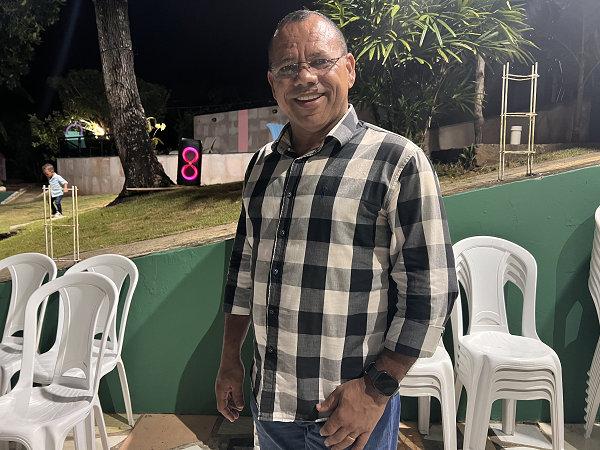 Pastor Antonio, da Igreja Batista Lírio dos Vales, no bairro Phoc I (Foto: Laís Trindade)