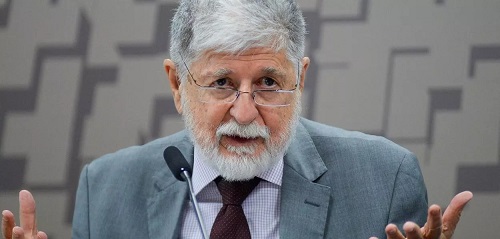O ex-chanceler brasileiro classificou o cenário atual como 'gravíssimo' e defendeu com urgência uma mobilização pela paz (Foto: REUTERS/Andressa Anholete)