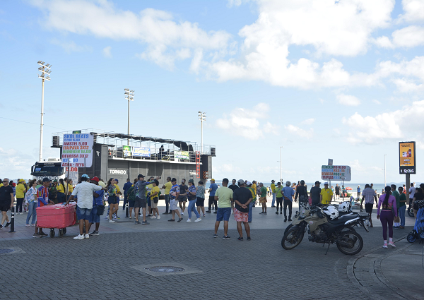 Manifestação em apoio ao ex-presidente Jair Bolsonaro (PL), no Farol da Barra, em Salvador (Foto: BNews/Leo Santana) Manifestação em apoio ao ex-presidente Jair Bolsonaro (PL), no Farol da Barra, em Salvador (Foto: BNews/Leo Santana)