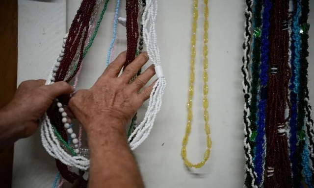 Líder religioso chegava a simular 'incorporações' afirmando às vítimas que as relações sexuais haviam sido determinadas por entidades espirituais (Foto: Tânia Rego/Agência Brasil) Líder religioso chegava a simular 'incorporações' afirmando às vítimas que as relações sexuais haviam sido determinadas por entidades espirituais (Foto: Tânia Rego/Agência Brasil)