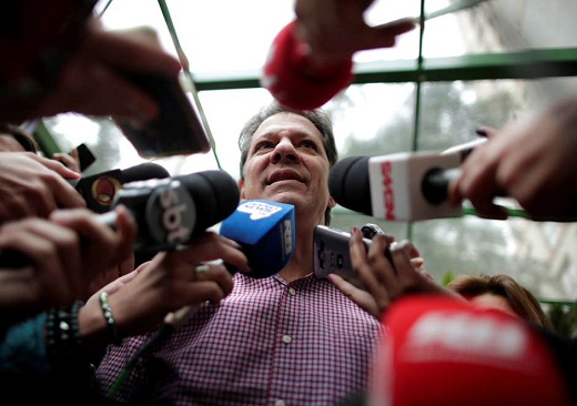 Haddad afirmou que em um debate não há como se 'acovardar' e que é preciso discutir cara a cara os problemas do Brasil e os programas de governo (Foto: Reprodução) Haddad afirmou que em um debate não há como se 'acovardar' e que é preciso discutir cara a cara os problemas do Brasil e os programas de governo (Foto: Reprodução)