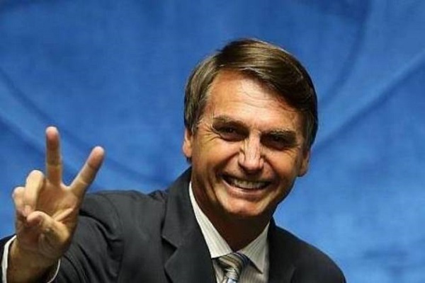 Agenda prevista nas capitais, interior e até fora do Brasil prevê encontros de manifestantes que ganharam força nas redes sociais (Foto: Reprodução) Agenda prevista nas capitais, interior e até fora do Brasil prevê encontros de manifestantes que ganharam força nas redes sociais (Foto: Reprodução)