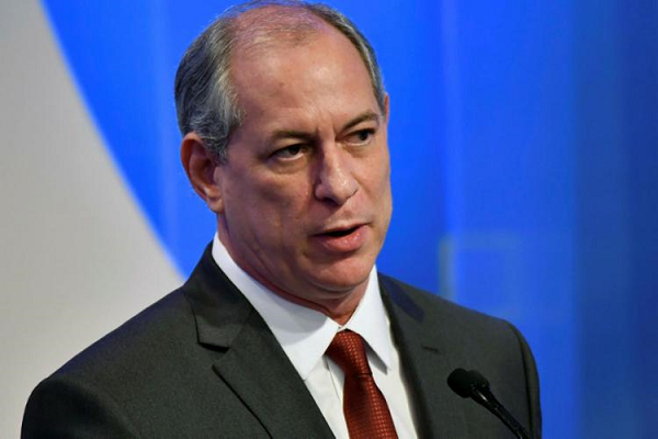 Após exames foi constatado que Ciro tinha um coágulo na próstata (Foto: Reprodução) Após exames foi constatado que Ciro tinha um coágulo na próstata (Foto: Reprodução)