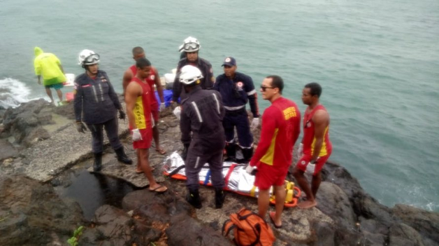 A vítima teria caído da balaustrada do Forte São Diogo (Foto: Reprodução) A vítima teria caído da balaustrada do Forte São Diogo (Foto: Reprodução)