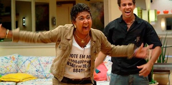 Cida venceu a quarta edição do reality show da TV Globo, em 2004, e faturou R$ 500 mil (Foto: Reprodução)