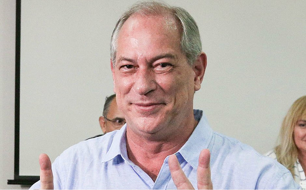 Ciro Gomes preferiu não apoiar candidatos no segundo turno (Foto: Thiago Gadelha | AFP) Ciro Gomes preferiu não apoiar candidatos no segundo turno (Foto: Thiago Gadelha | AFP)