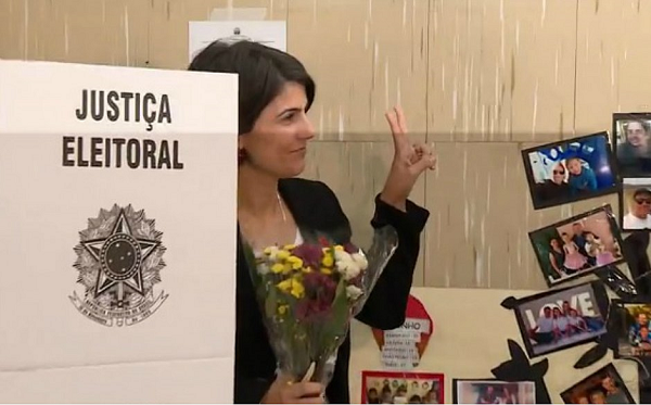 Candidata a vice-presidente na chapa de Fernando Haddad (PT), Manuela D'Ávila (PC do B) (Foto: Reprodução) Candidata a vice-presidente na chapa de Fernando Haddad (PT), Manuela D'Ávila (PC do B) (Foto: Reprodução)