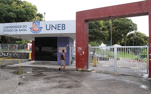 Os interessados têm que acessar a página da instituição (Foto: Reprodução) Os interessados têm que acessar a página da instituição (Foto: Reprodução)