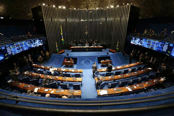 Se não houver acordo, a votação será feita cargo por cargo (Foto: Fabio Rodrigues Pozzebom | Agência Brasil)