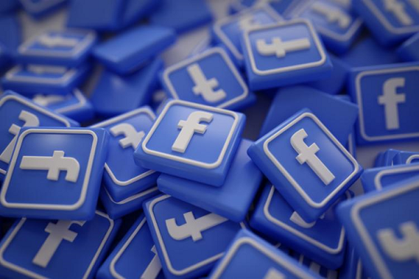 As pessoas fora da rede social acompanharam menos questões de atualidade política e iniciativas de governantes (Foto: Reprodução) As pessoas fora da rede social acompanharam menos questões de atualidade política e iniciativas de governantes (Foto: Reprodução)