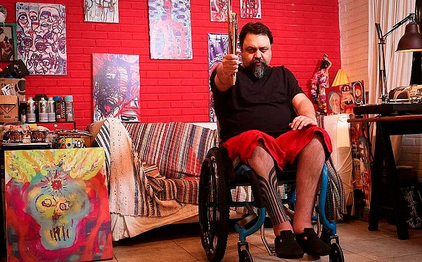 Músico estava internado em estado grave em decorrência de um derrame cerebral que sofreu em agosto de 2018 (Foto: Reprodução) Músico estava internado em estado grave em decorrência de um derrame cerebral que sofreu em agosto de 2018 (Foto: Reprodução)