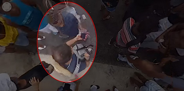 Paulo teve três dedos quebrados e precisou imobilizar uma das mãos (Foto: Reprodução) Paulo teve três dedos quebrados e precisou imobilizar uma das mãos (Foto: Reprodução)