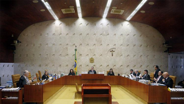 Decisão foi adiada por pedidos de vista dos ministros Dias Tofffoli e Lux Fux (Foto: Reprodução) Decisão foi adiada por pedidos de vista dos ministros Dias Tofffoli e Lux Fux (Foto: Reprodução)