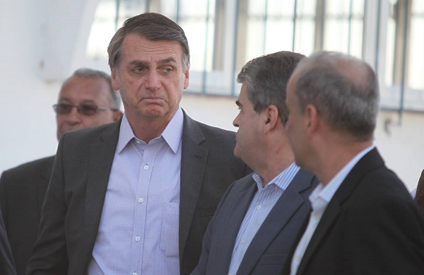 O presidente eleito, Jair Bolsonaro, participa de inauguração de colégio destinado a filhos de policiais militares no Rio (Foto: Fabio Motta | Estadão) O presidente eleito, Jair Bolsonaro, participa de inauguração de colégio destinado a filhos de policiais militares no Rio (Foto: Fabio Motta | Estadão)