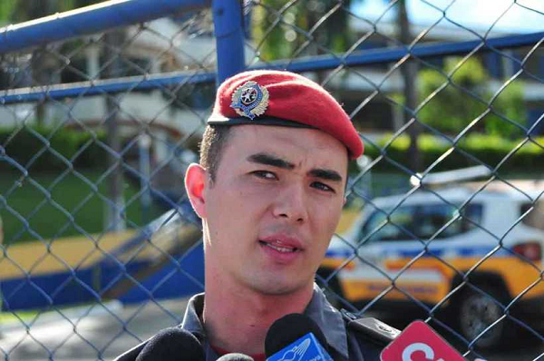 Tenente do Corpo de Bombeiros Militar de Minas Gerais (CBMMG), Pedro Aihara, de 26 anos (foto: Gladyston Rodrigues | EM/D.A Press) Tenente do Corpo de Bombeiros Militar de Minas Gerais (CBMMG), Pedro Aihara, de 26 anos (foto: Gladyston Rodrigues | EM/D.A Press)