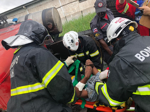 Não há detalhes do estado de saúde da vítima (Foto: Corpo de Bombeiros Militar da Bahia) 