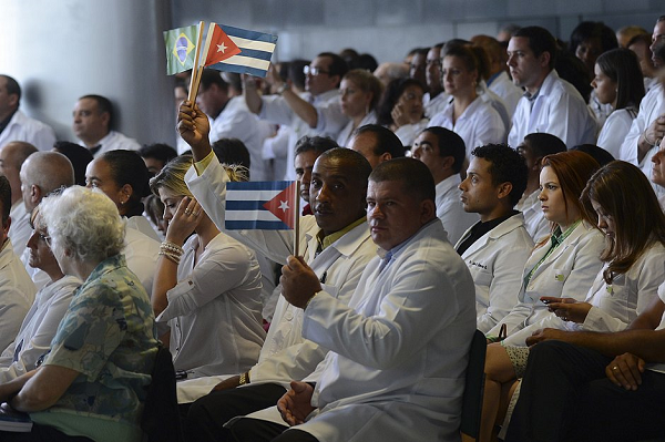 Dados preliminares do Conselho Nacional de Secretarias Municipais de Saúde, até esta sexta-feira (30), 325 profissionais já deixaram seus postos para ocupar uma das 834 vagas abertas pelo Ministério da Saúde (Foto: Reprodução)
