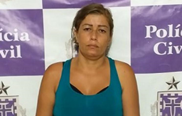 Mulher confessou que entregaria a criança a um homem. Comprador está foragido (Foto: Divulgação | Polícia Civil) Mulher confessou que entregaria a criança a um homem. Comprador está foragido (Foto: Divulgação | Polícia Civil)