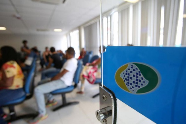 Benefício hoje é só para aposentado por invalidez que tem cuidador (Foto: Reprodução) Benefício hoje é só para aposentado por invalidez que tem cuidador (Foto: Reprodução)