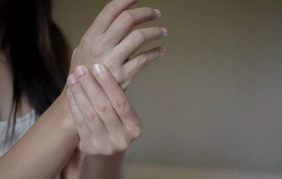Os promotores descobriram os crimes durante visita técnica ao Hospital da Mulher, no bairro de Roma, na Cidade Baixa, no dia 1º deste mês (Foto: Reprodução)