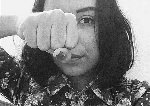Jovem Eva Luana, que essa semana denunciou nas redes sociais que esteve sendo estuprada por quase 9 anos pelo padrasto (Foto: Print | Rede Social) Jovem Eva Luana, que essa semana denunciou nas redes sociais que esteve sendo estuprada por quase 9 anos pelo padrasto (Foto: Print | Rede Social)