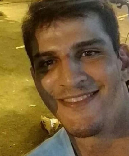 Vinícius foi preso em flagrante e afirmou que teve um 'surto' (Foto: Reprodução) Vinícius foi preso em flagrante e afirmou que teve um 'surto' (Foto: Reprodução)