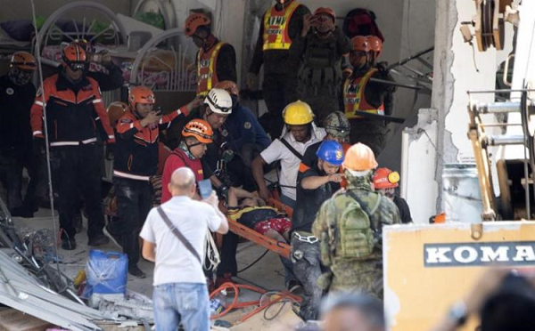 Terremoto deixou 16 mortos, 14 desaparecidos e 81 feridos (Foto: Reprodução) Terremoto deixou 16 mortos, 14 desaparecidos e 81 feridos (Foto: Reprodução)