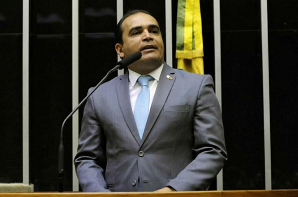 Relatório da Previdência, feito pelo deputado Marcelo Freitas, deve ir a votação nesta terça-feira, 23 (Foto: Reprodução) Relatório da Previdência, feito pelo deputado Marcelo Freitas, deve ir a votação nesta terça-feira, 23 (Foto: Reprodução)