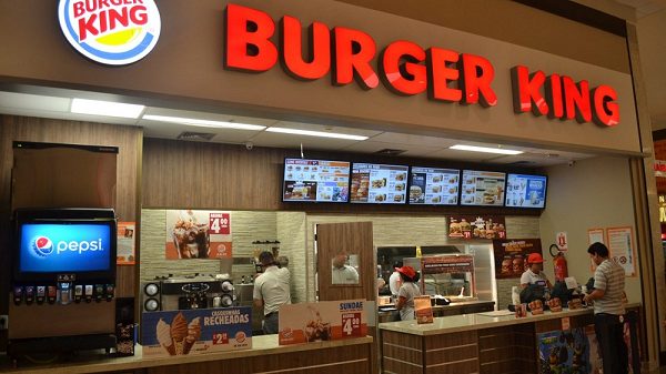 As oportunidades são para atendente, coordenador e gerente de negócios, para atuar em um dos 792 restaurantes da rede (Foto: Reprodução) As oportunidades são para atendente, coordenador e gerente de negócios, para atuar em um dos 792 restaurantes da rede (Foto: Reprodução)