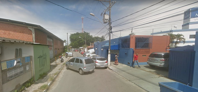 Três homens suspeitos de participação nas mortes foram mortos em confronto com a polícia no final da tarde de ontem (19) (Foto: Reprodução | Google Street View) Três homens suspeitos de participação nas mortes foram mortos em confronto com a polícia no final da tarde de ontem (19) (Foto: Reprodução | Google Street View)