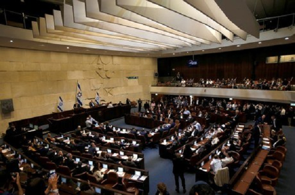 Câmara de Israel votou por sua dissolução nesta 4ª (Foto: Ronen Zvulun | Reuters) Câmara de Israel votou por sua dissolução nesta 4ª (Foto: Ronen Zvulun | Reuters)