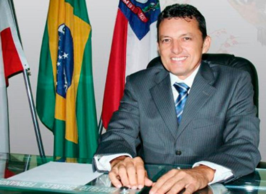 Ex-prefeito de Guanambi é suspeito de desviar mais de R$ 400 mil da educação (Foto: Reprodução | SudoesteBahia) Ex-prefeito de Guanambi é suspeito de desviar mais de R$ 400 mil da educação (Foto: Reprodução | SudoesteBahia)
