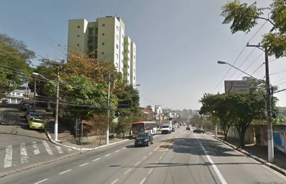 Ambas foram encaminhadas com vida para o Hospital das Clínicas (Foto: Reprodução) Ambas foram encaminhadas com vida para o Hospital das Clínicas (Foto: Reprodução)