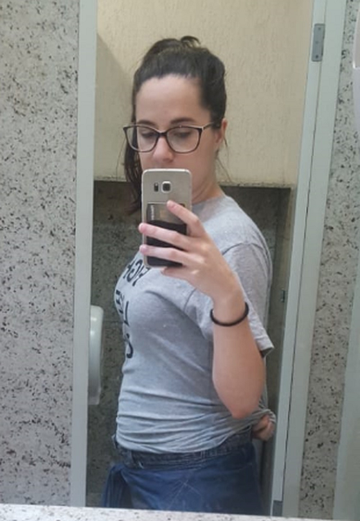 Barriga da Lana no dia em que descobriu a gravidez, com oito meses de gestação (Foto: Arquivo pessoal | Lana Maria Wigand) Barriga da Lana no dia em que descobriu a gravidez, com oito meses de gestação (Foto: Arquivo pessoal | Lana Maria Wigand)